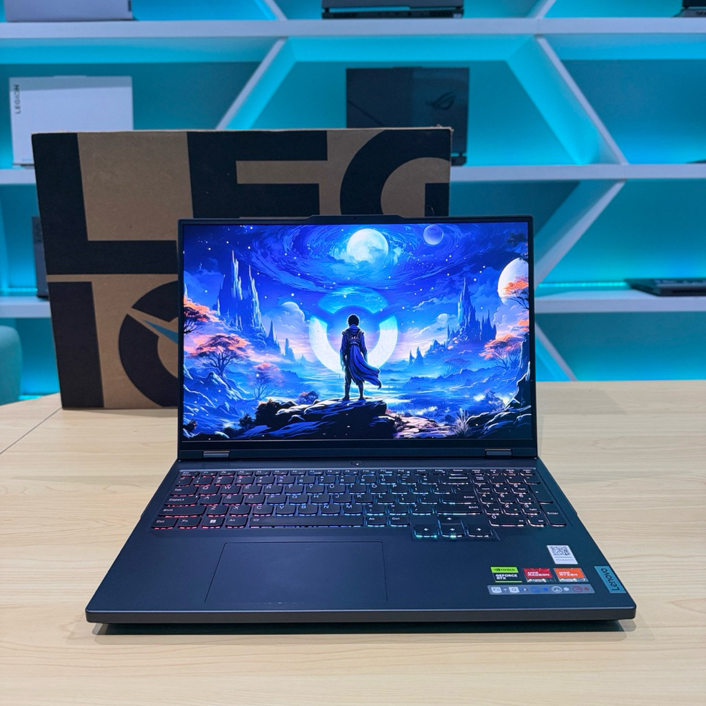 Laptop Gaming Lenovo Legion 5 Pro Ryzen 7 7745HX RTX 4060 16GB/1TB