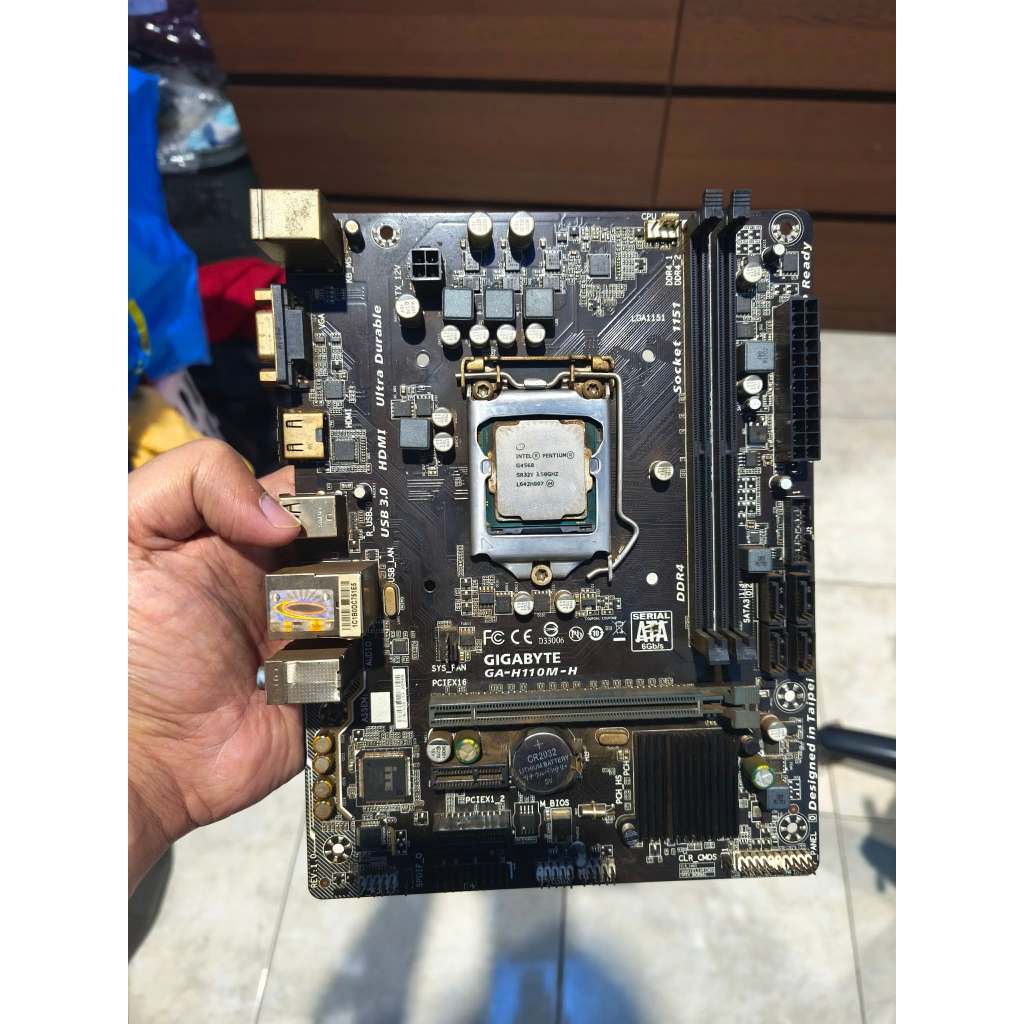 Motherboard H110M dan Proci g4560