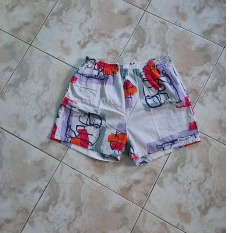 Celana Hawaii Paolo Gucci