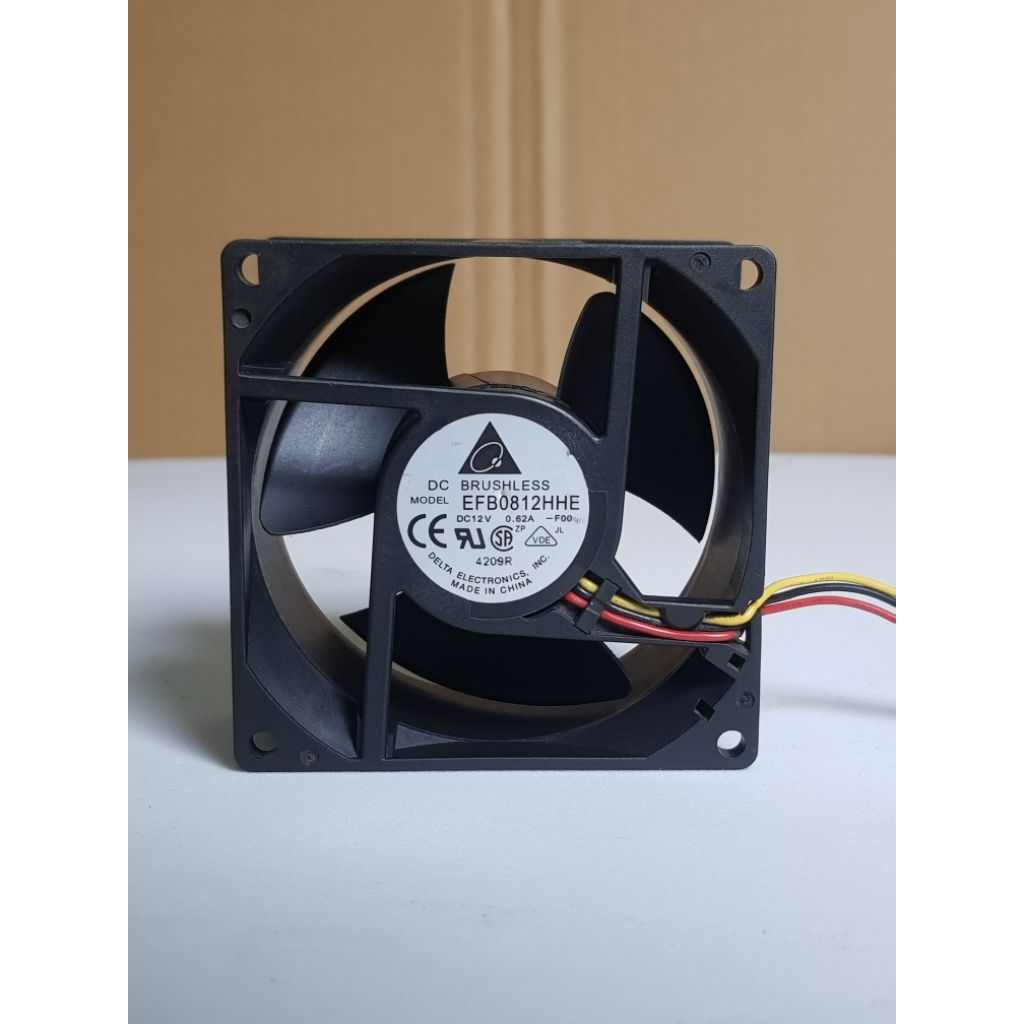 Fan kipas Delta 12V-0.62A 8X8CM 3pin