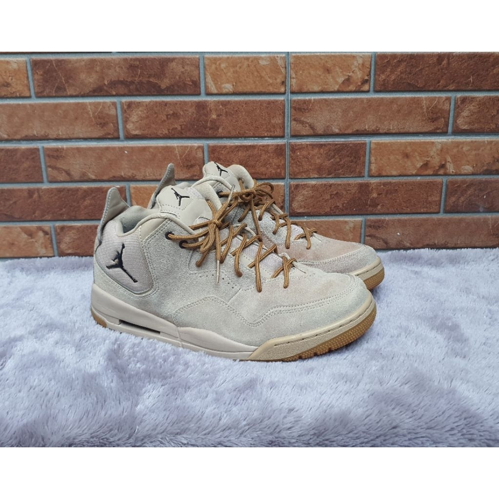 Sepatu Basket Jordan Suede Coklat Size 42