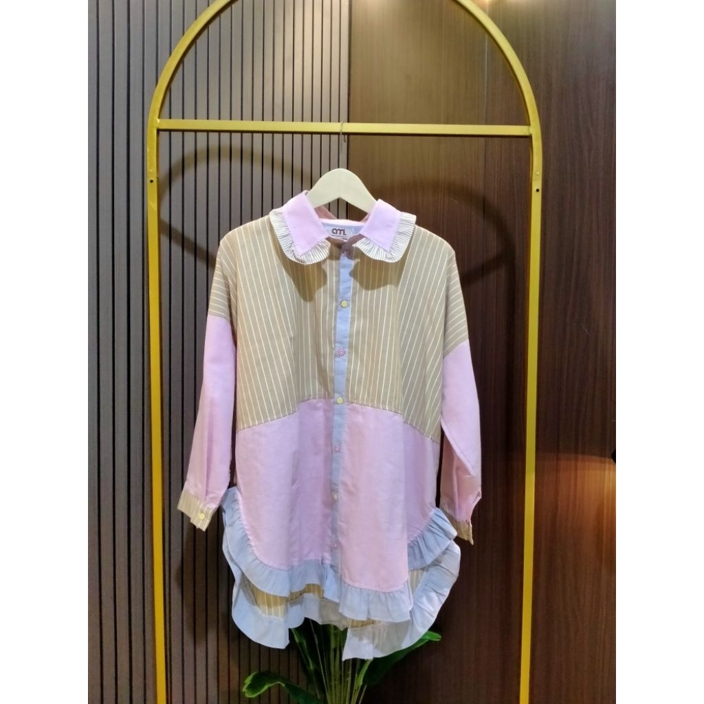 Amolles Gallery | kemeja ruffle | new with tag