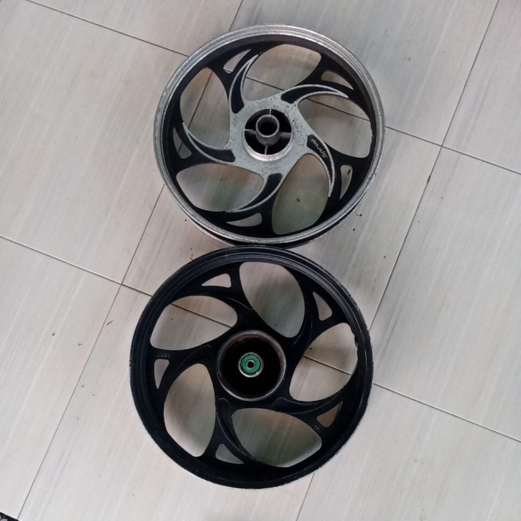 pelek velg depan belakang variasi Honda palang bintang second