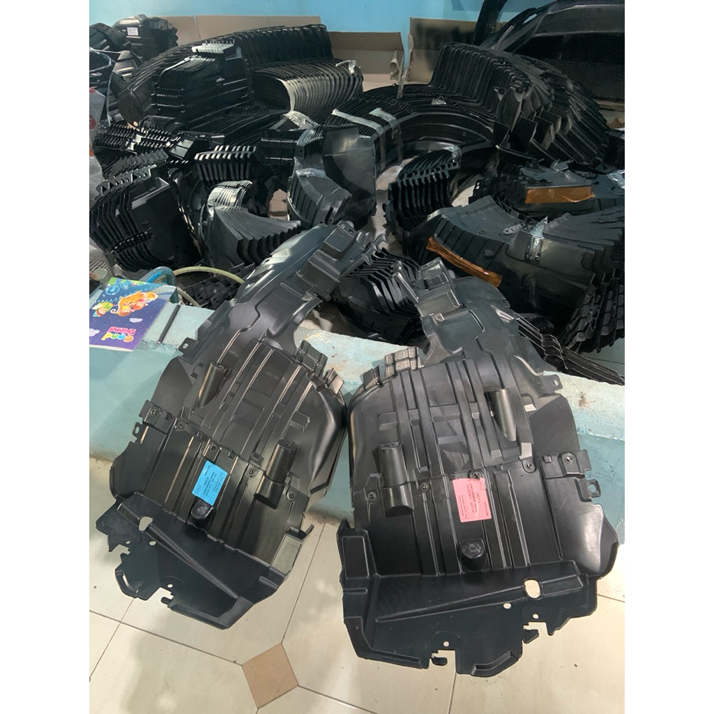 Liner Fender Avanza Veloz 2015 - 2021 Barang Baru