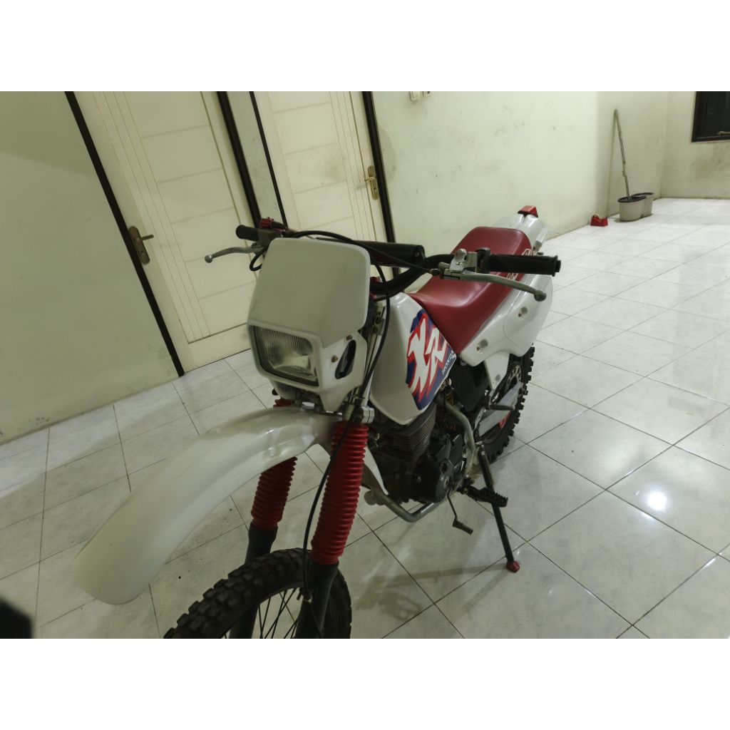 xr 200