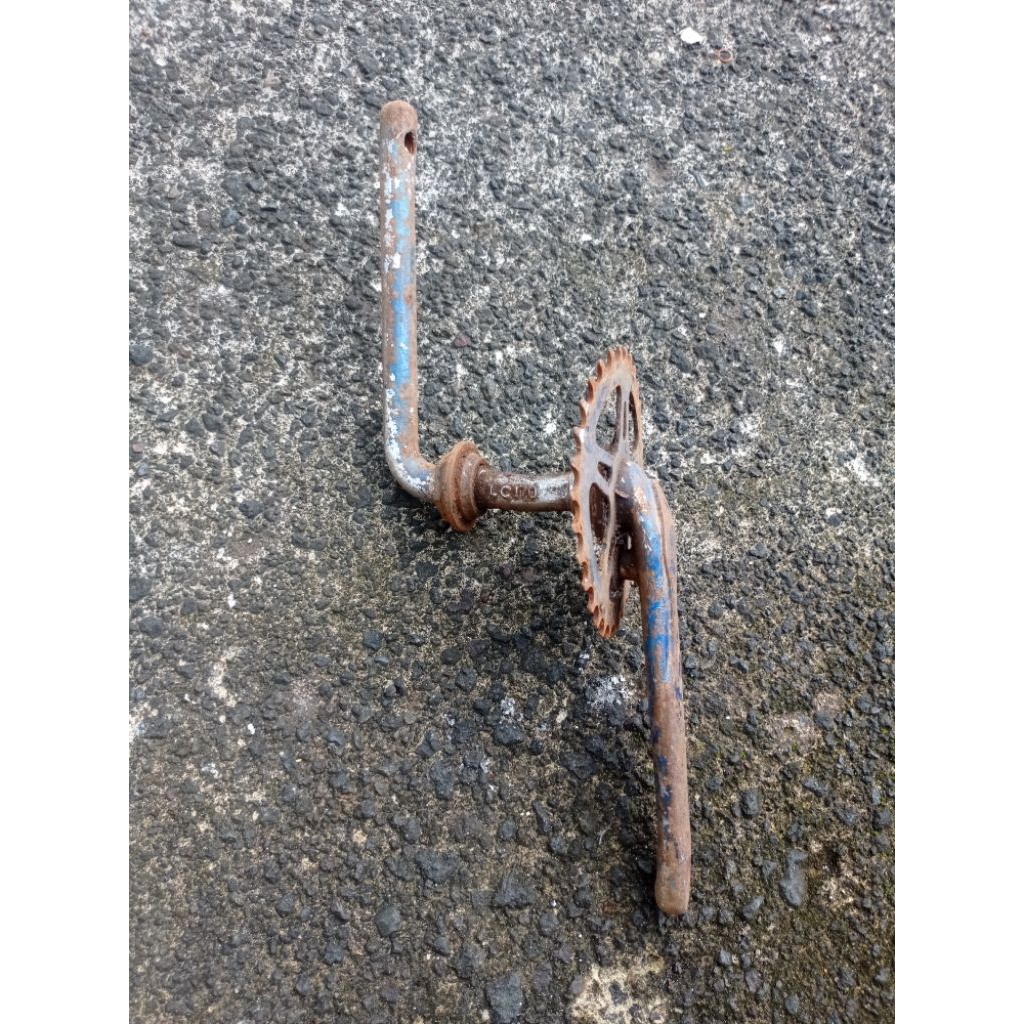 crank arm sepeda bmx merk LC 170 gigi 32 antiq
