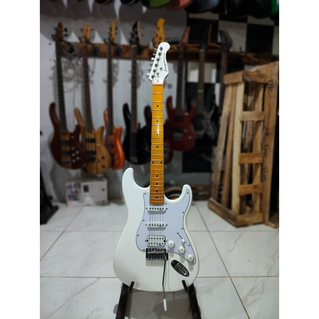 gitar elektrik scorpion stratocaster original