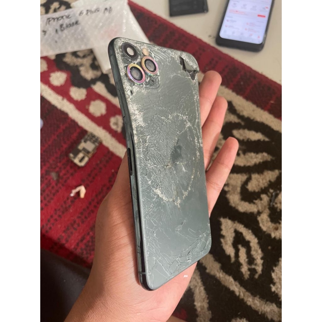 iphone 11 Pro max minus
