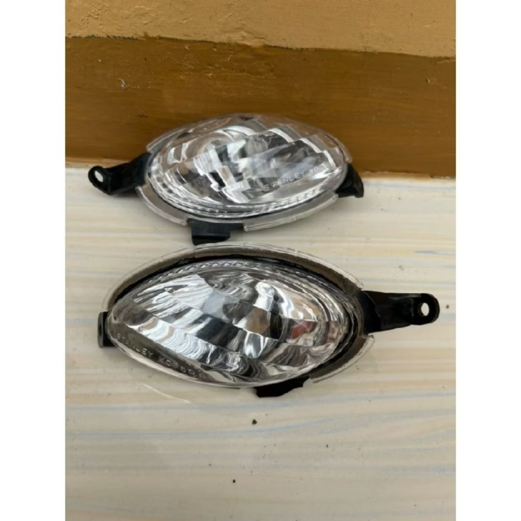 lampu sein belakang fino karbu original copotan