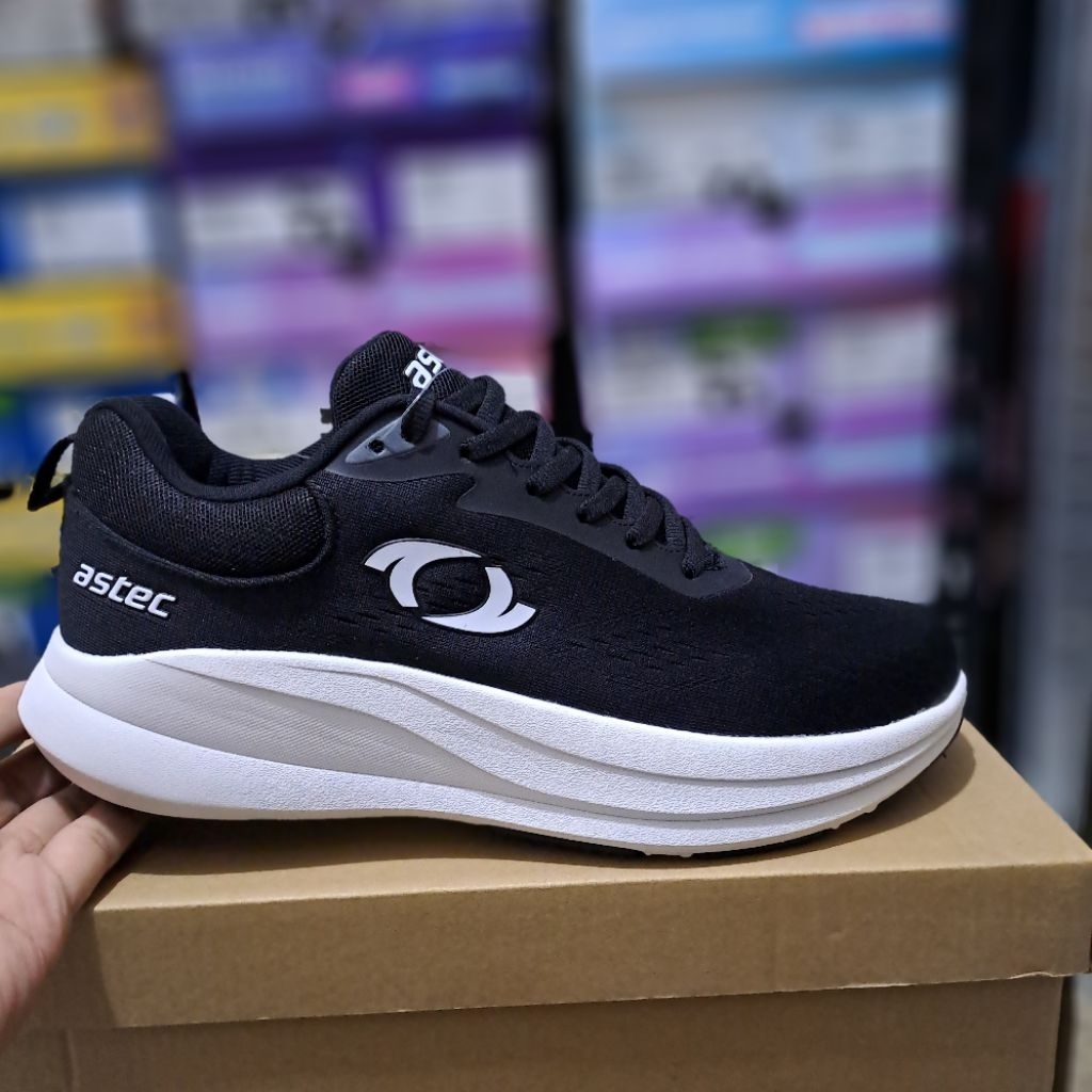 Astec Larsen Running Black