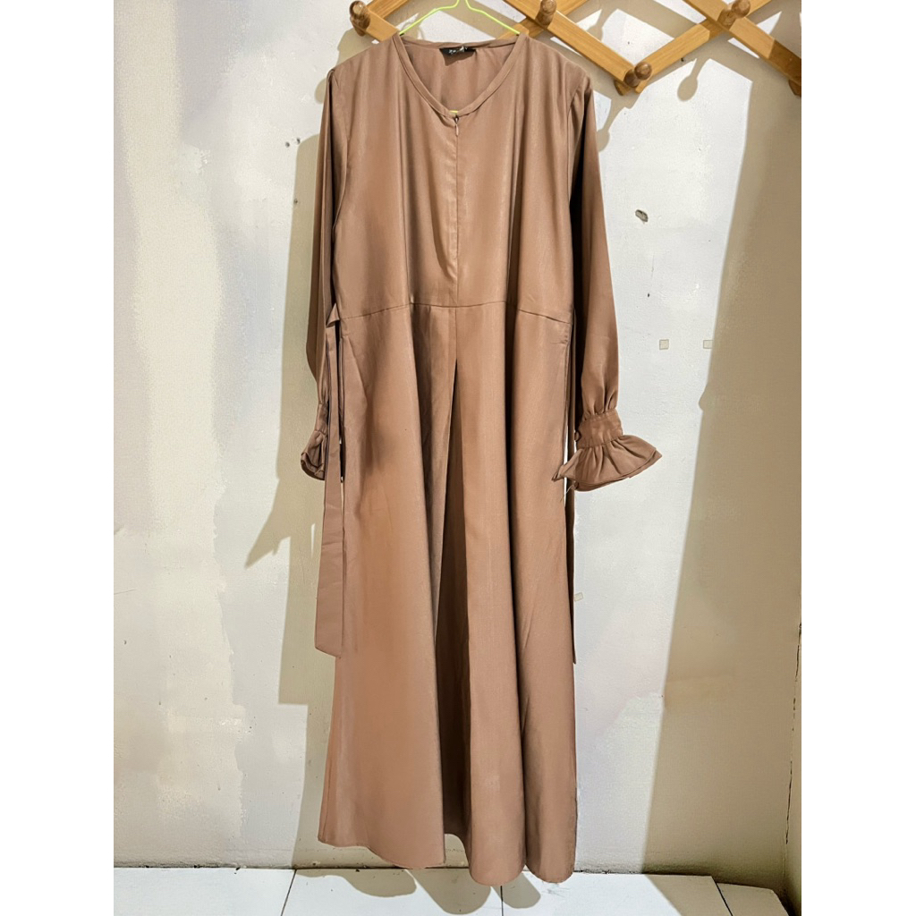 DRESS FLOWY / GAMIS ZAYNA