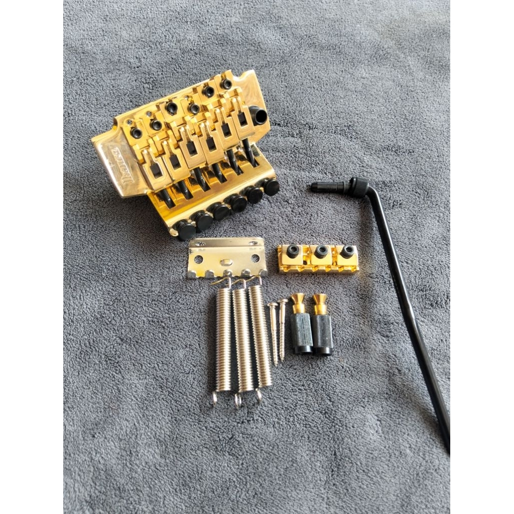 Tremolo IBANEZ gold Original