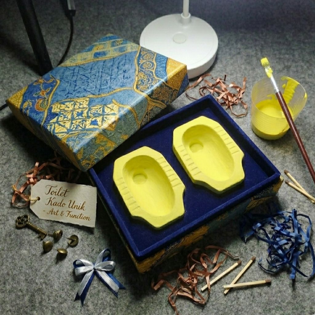 Asbak Mini Unik Motif WC Jongkok Warna-Warni | Kuning | Handmade Lucu Aesthetic