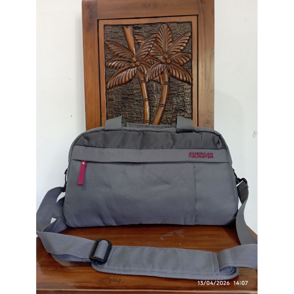 American Tourister travel minggat olahraga medium