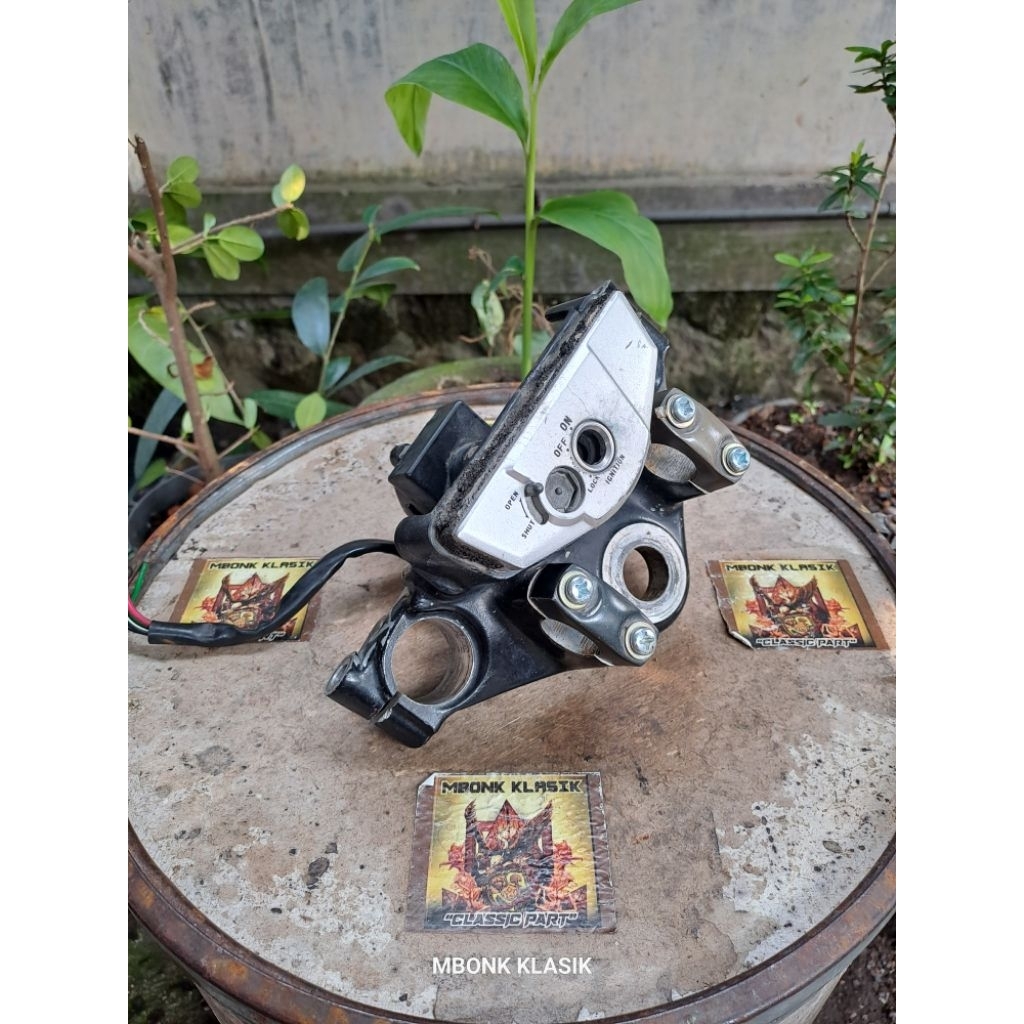 segitiga honda tiger revo megapro primus ORIGINAL segitiga atas mega pro primus segitiga atas tiger 