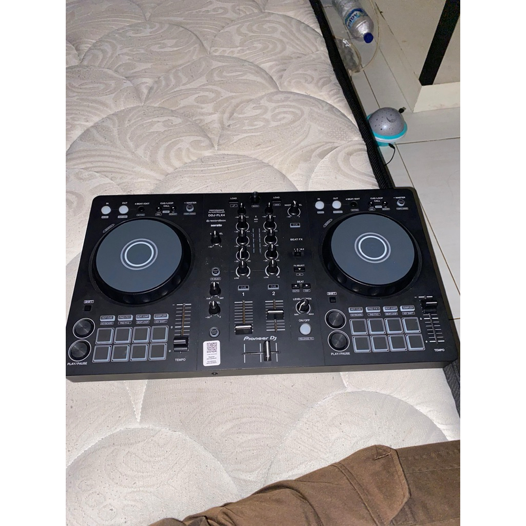 PIONEER DDJ-FLX4 DJ CONTROLLER SERATO REKORDBOX FLX 4