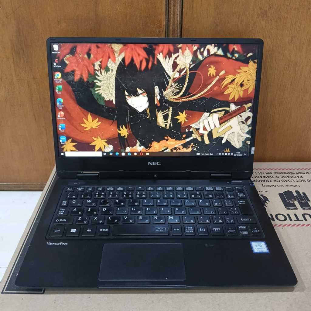 NEC Versa Pro, Core i5-7Y54, Gen 7Th, Hd Graphics 520, Ram 8Gb / 256 Gb,Black
