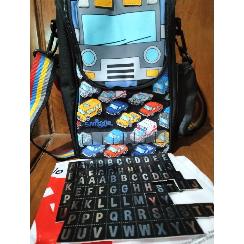 lunchbag smiggle