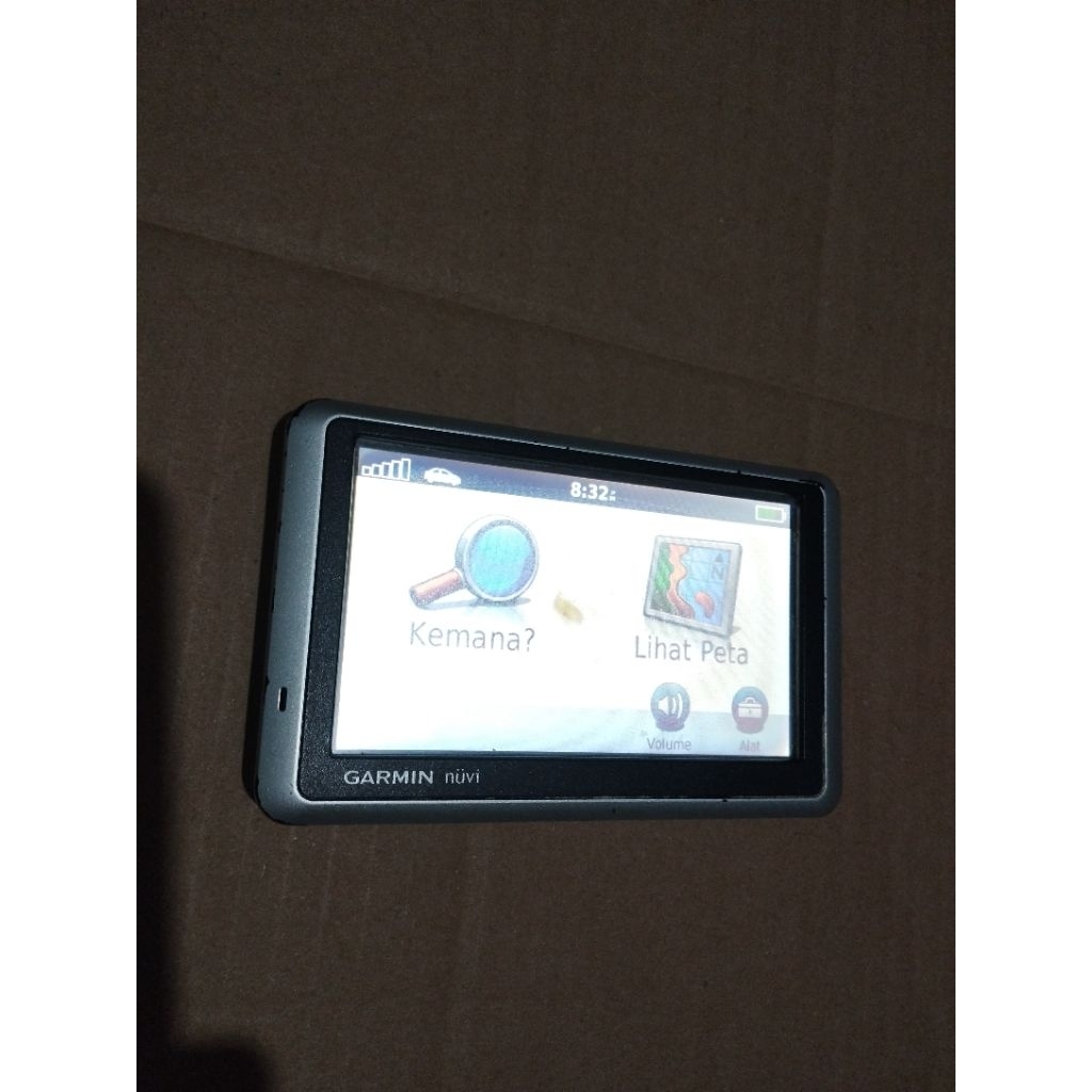 gps Garmin nuvi 1350 second minus
