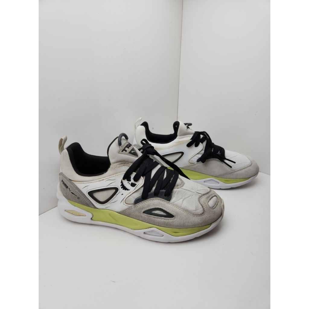Sepatu Sneakers PUMA TRC BLAZE COURT PUMA WHITE PISTACHIO SIZE 41