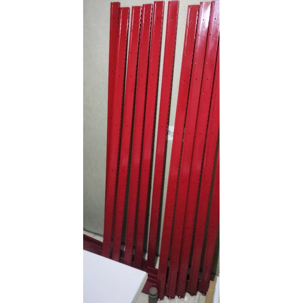 tiang rak minimarket ukuran tinggi 180cm