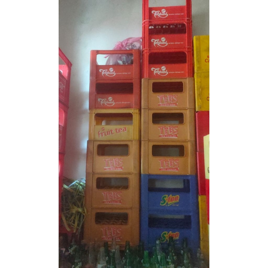 Krat sosro dan krat Tebs kecil (barang bekas)