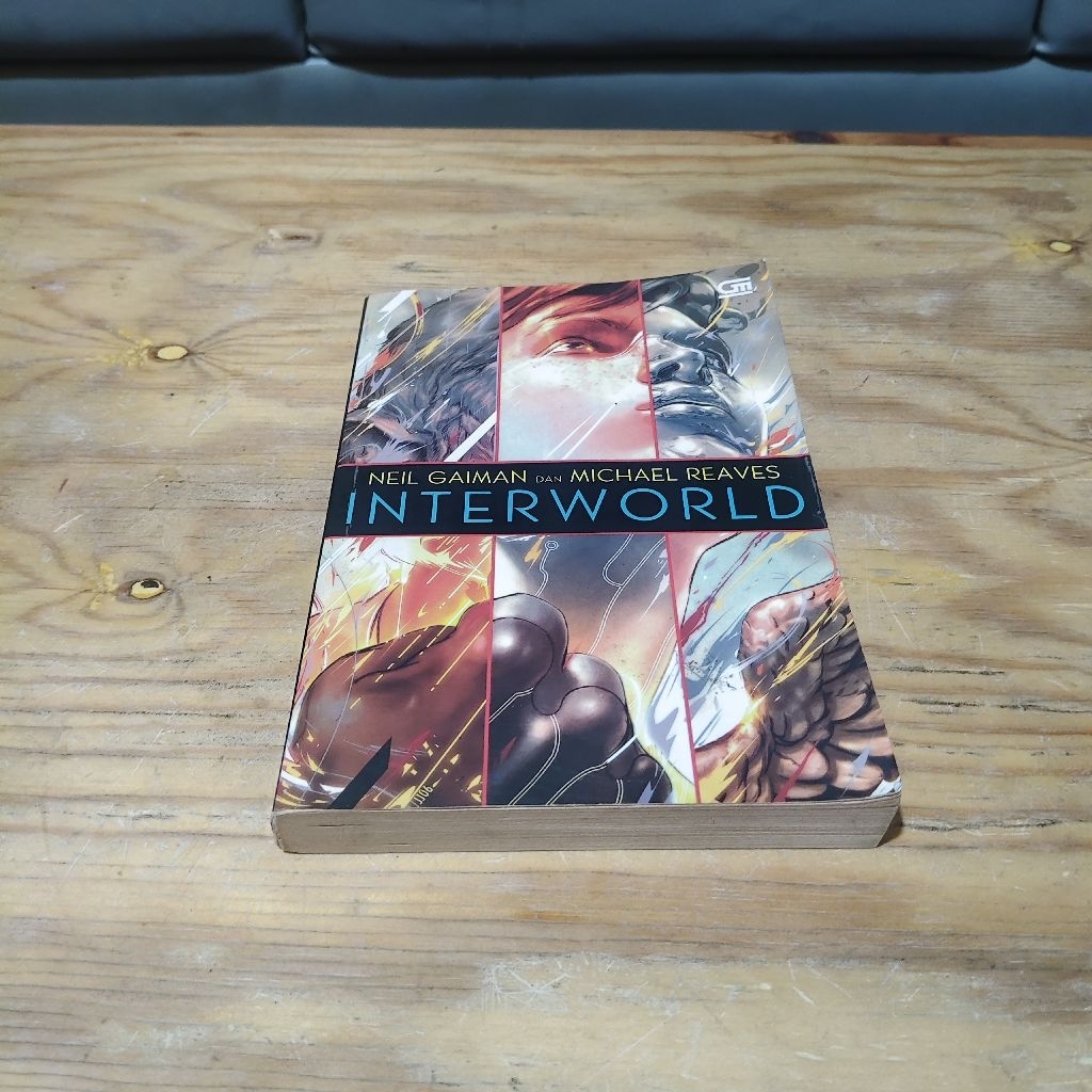Novel Interworld