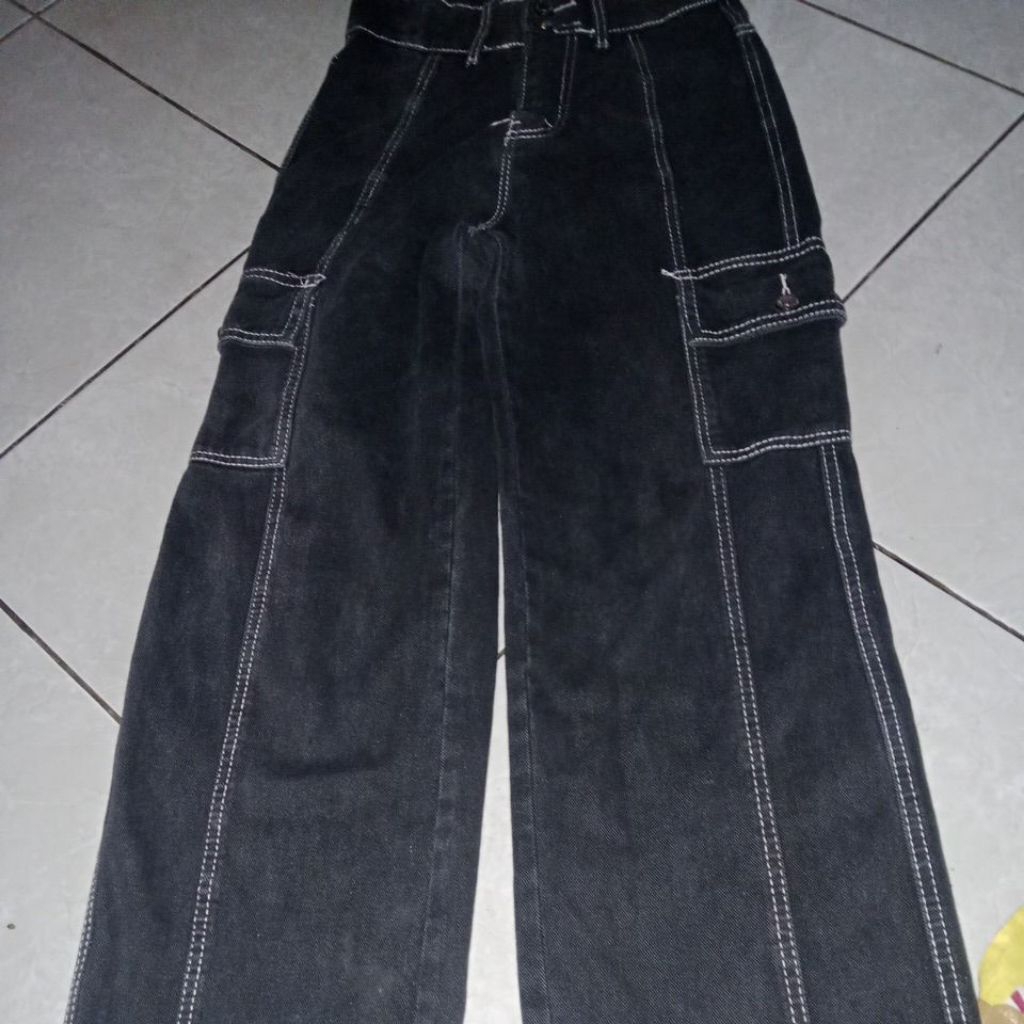 celana cargo jiniso