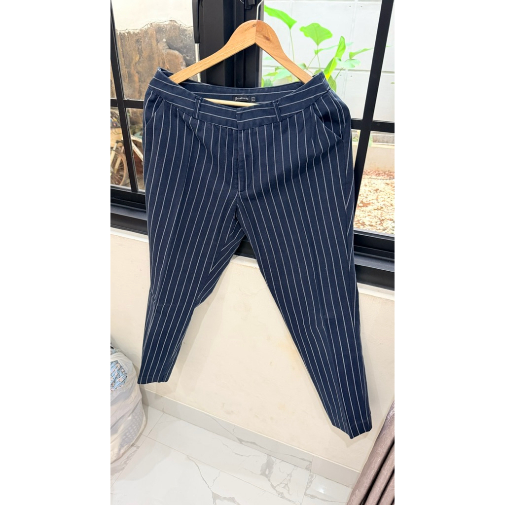 Celana Stradivarius Stripe Garis Biru Blue Office Pants