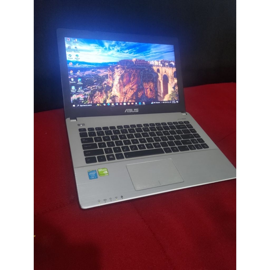 laptop Asus x450j core i7 ram 8gb ssd 128  double vga murah berkualitas