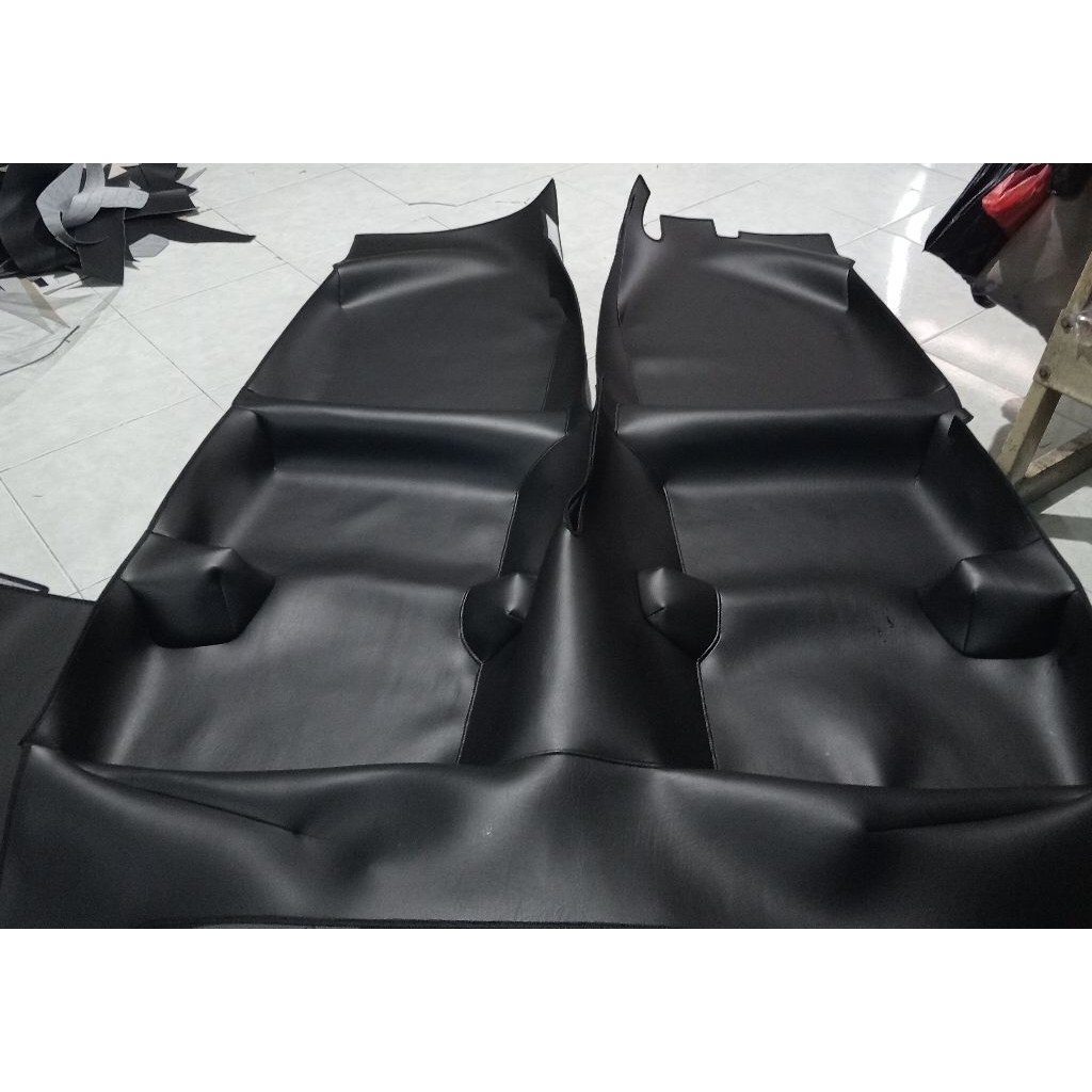 karpet dasar mobil agya/ayla