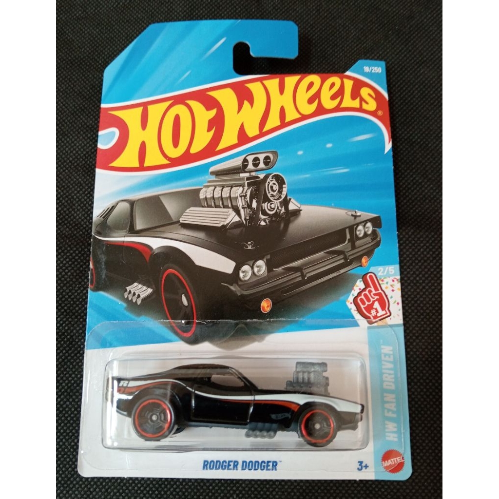 HOT WHEELS RODGER DODGER HITAM