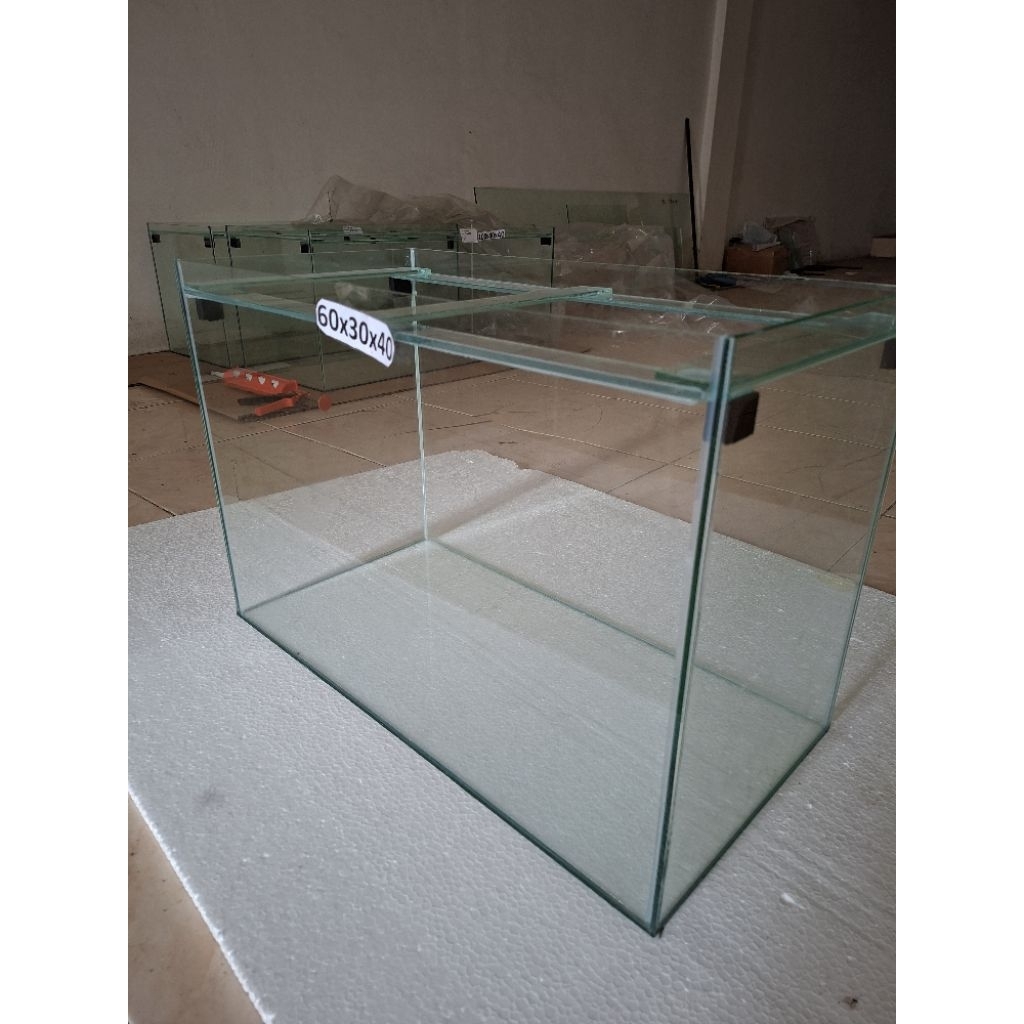 Aquarium 60x30x40 Asahimas