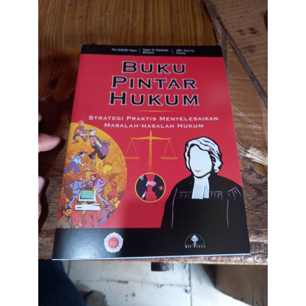 Buku PINTAR HUKUM Tim IKADIN Yogya : Teguh Sri Rahardjo.dkk