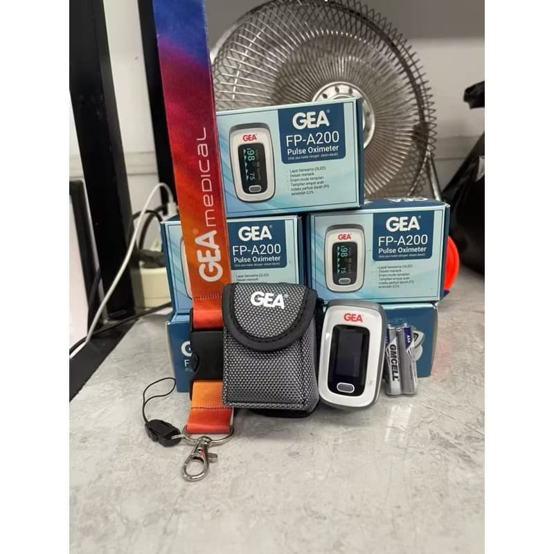 Pulse Oxymeter GEA FP-A200 put in Finger