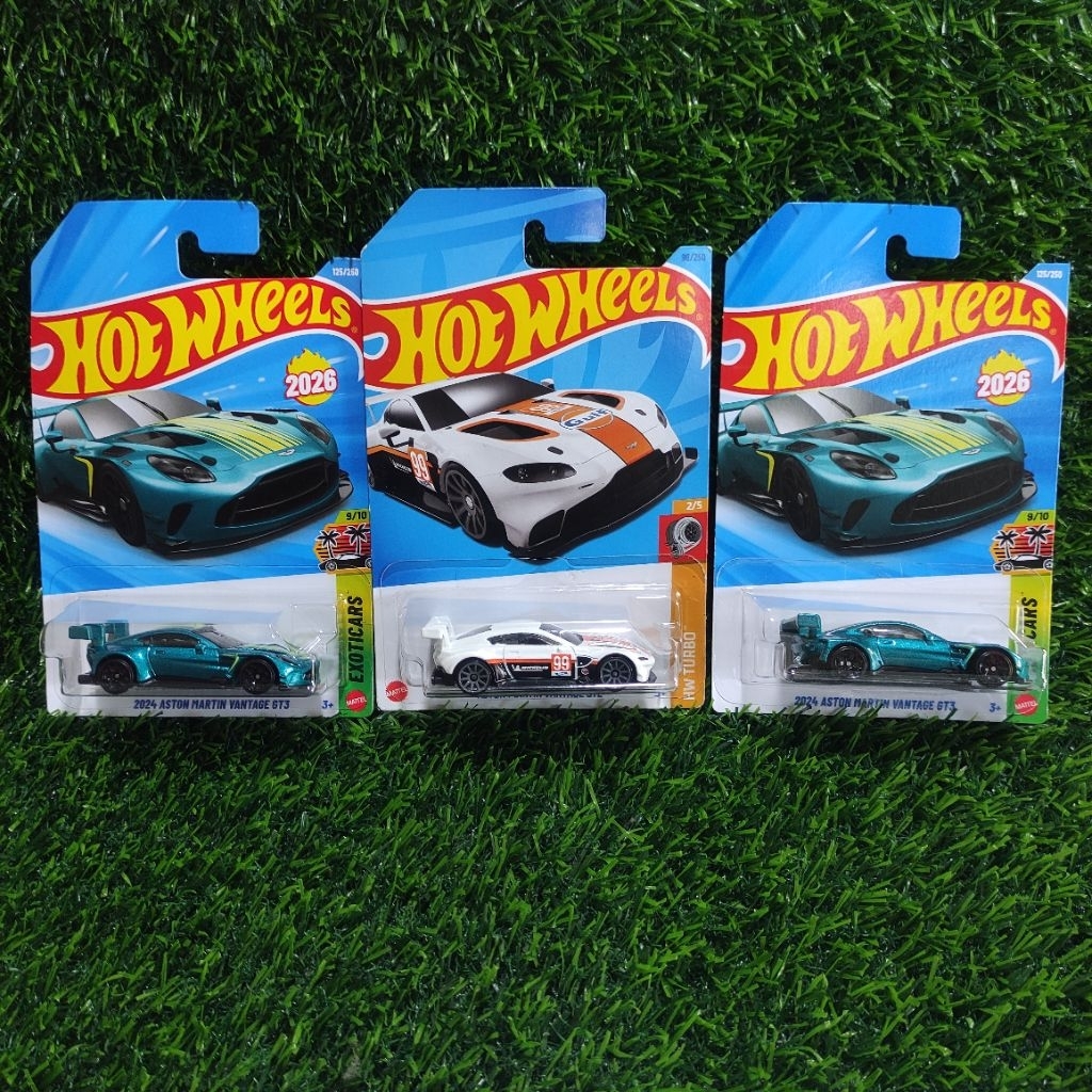 Paket Hot Wheels Aston Martin