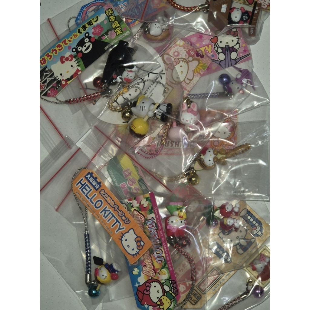 Hello kitty gotochi charm trinkets