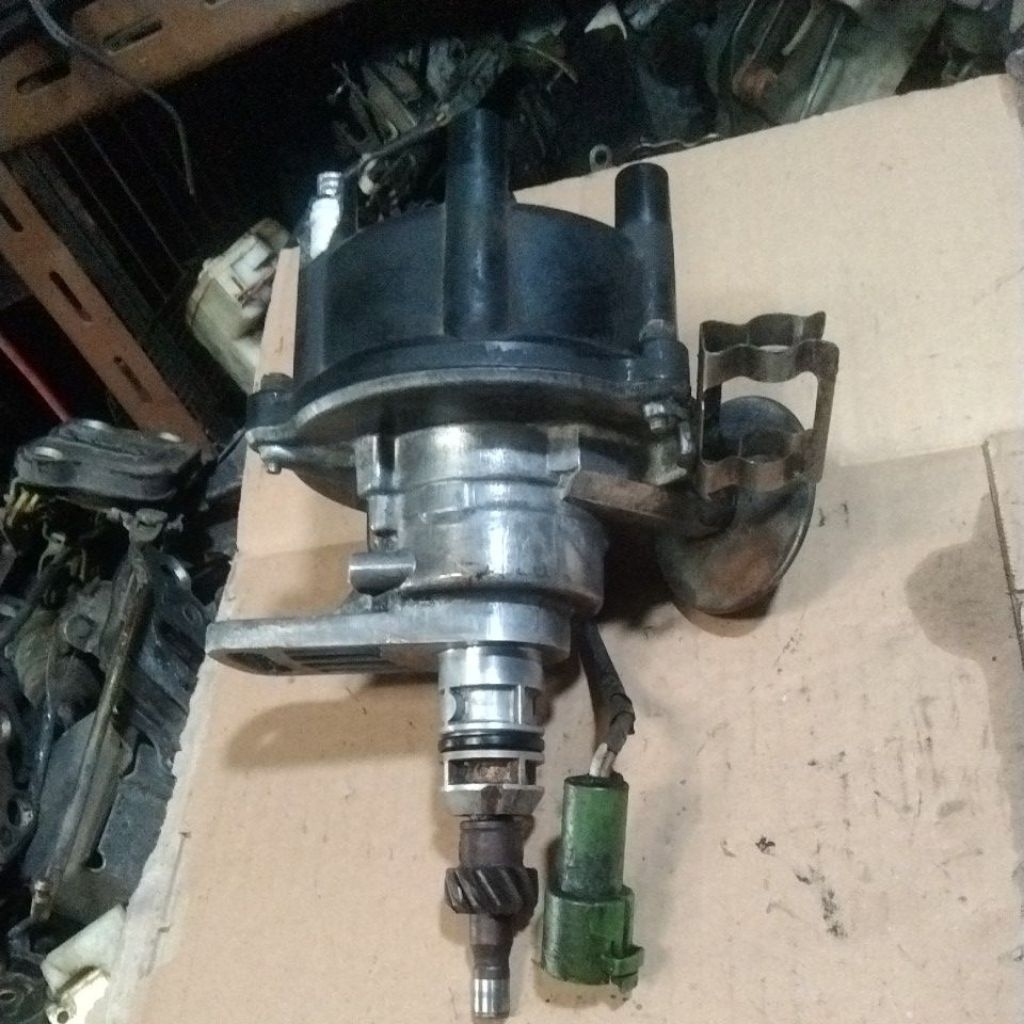 DELCO DISTRIBUSI TOYOTA CROWN 2.0 COPOTAN ORIGINAL GARANSI