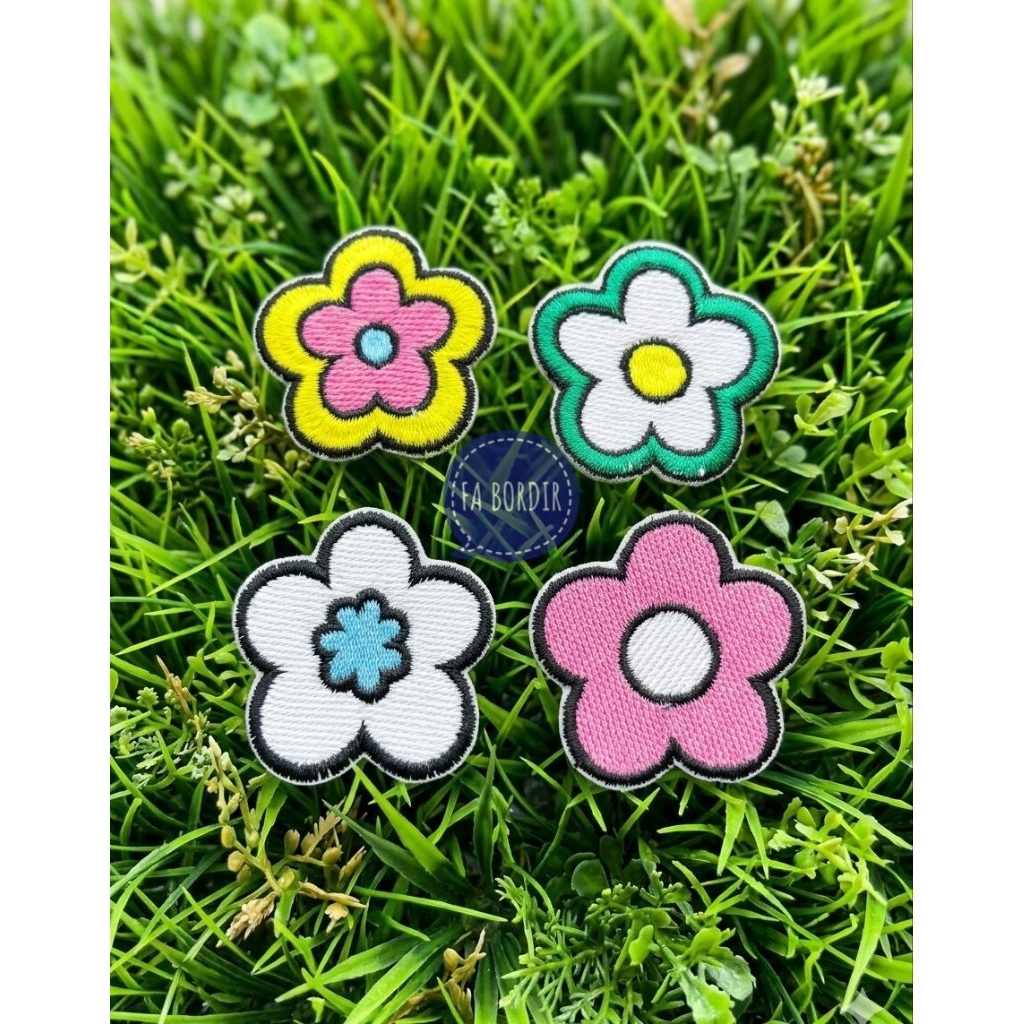 patch bordir karakter bunga lucu lem airon.
