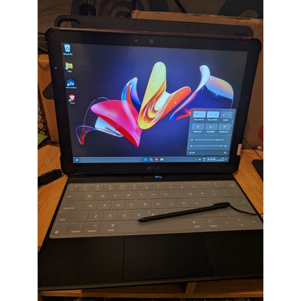 Tablet Laptop Fujitsu V727 Intel M3 7y30 8/128gb