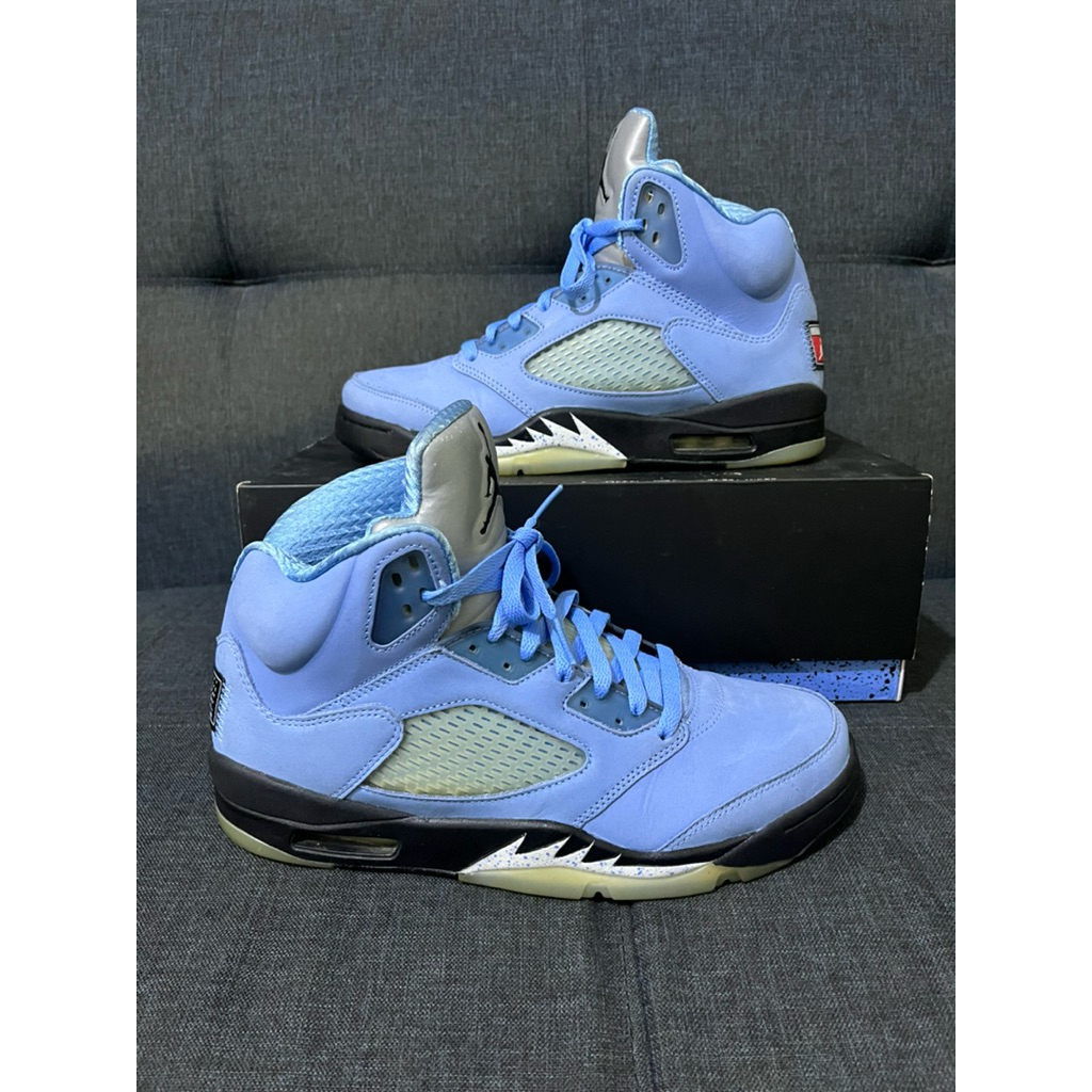 Sepatu Nike Air Jordan 5 UNC Blue