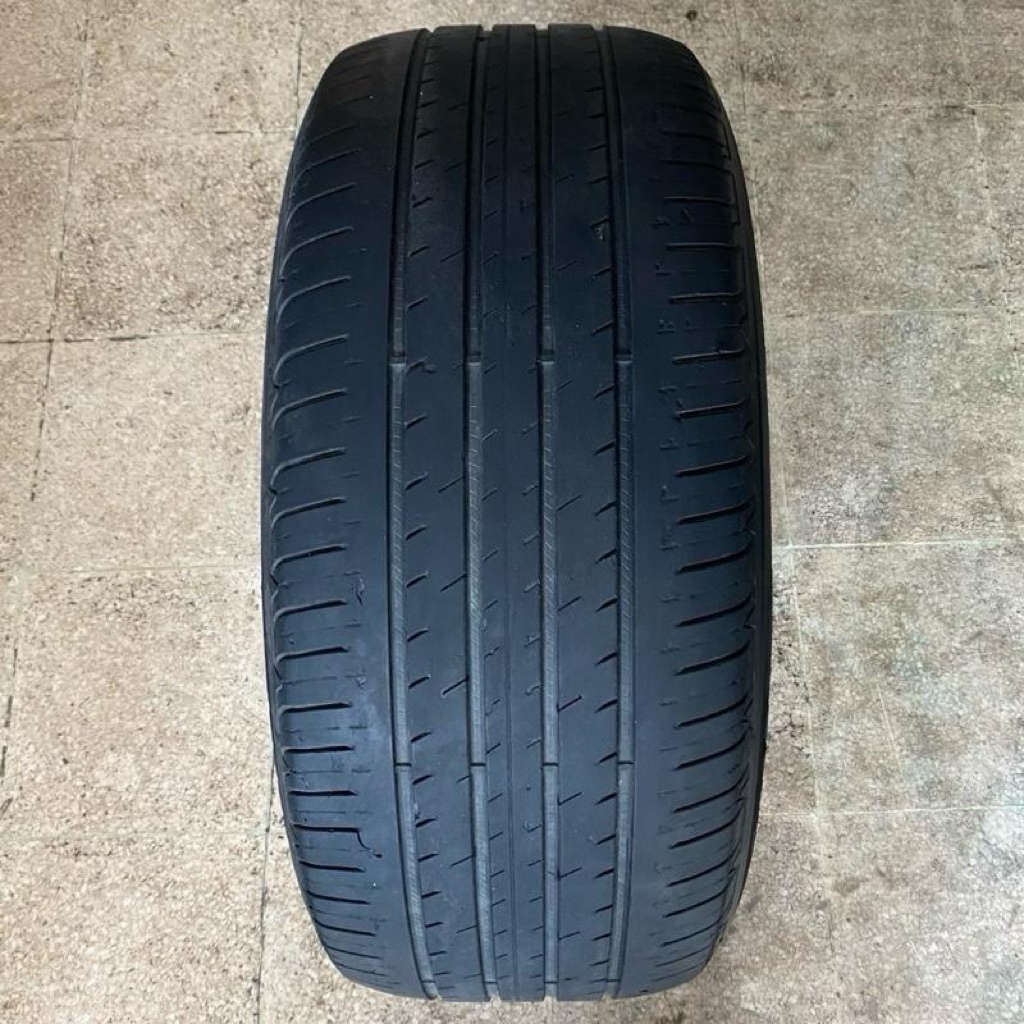 Ban Bekas Goodyear Efficient Grip 265 / 50 R 20 R20