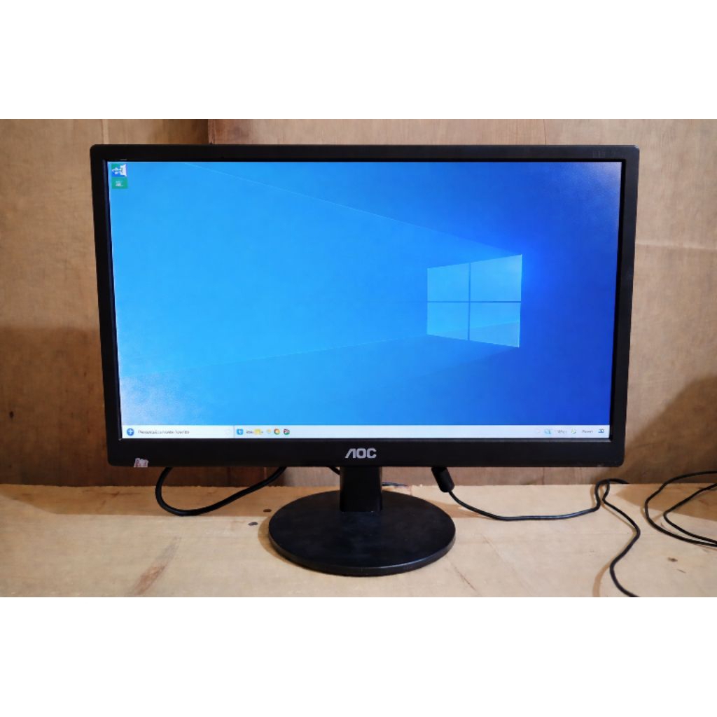 monitor AOC kondisi bekas,Cek Deskripsi