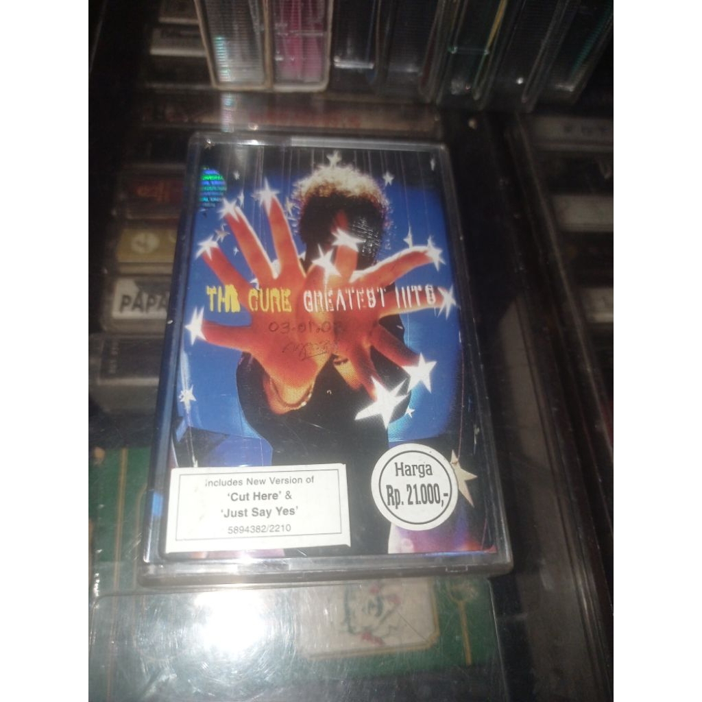 Kaset Pita The cure - Greatest Hits