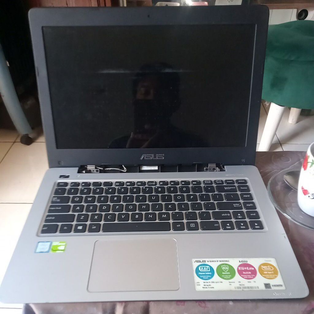 Asus A456U core i5 gen 7 VGA 930mx matot