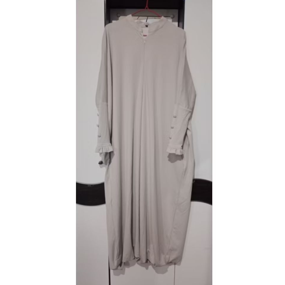 Preloved Abaya Jordan Batwing Knit By Levezein