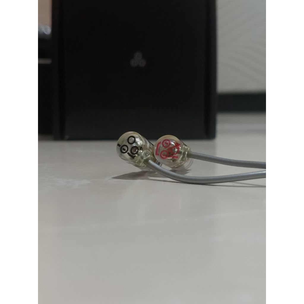 Moondrop Quarks Iem In Ear Monitor Earphone
