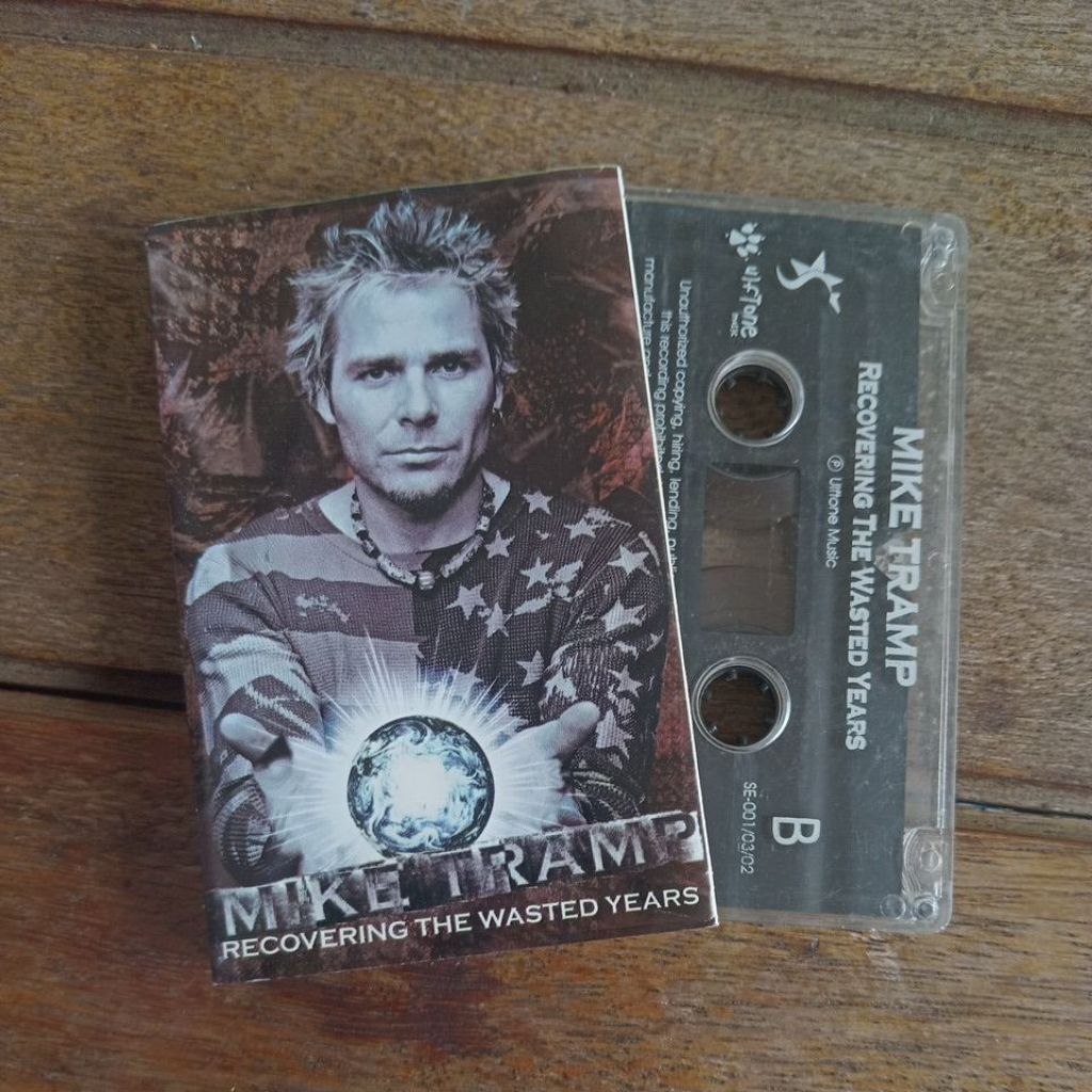 Kaset Mike Tramp Recovering The Wasted Years/2001 mike tramp music