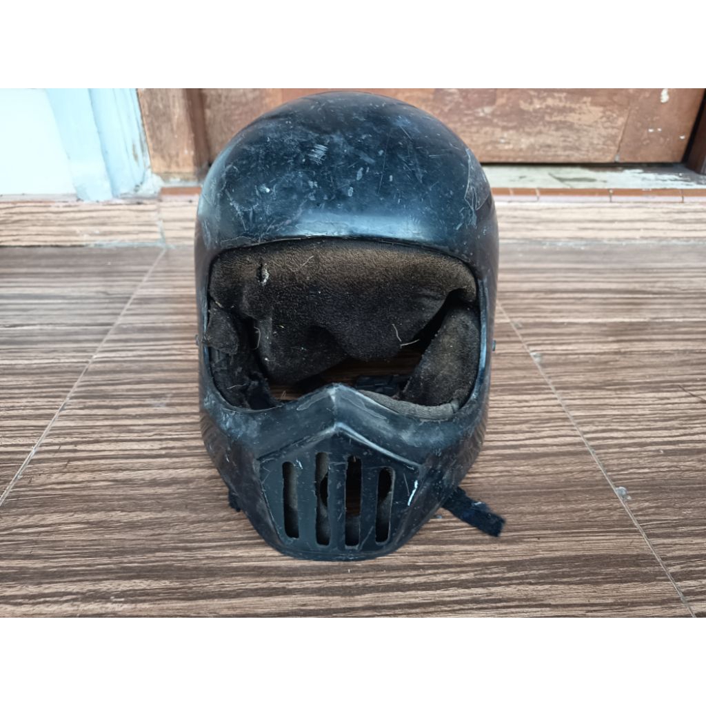 Bahan Helm Cakil