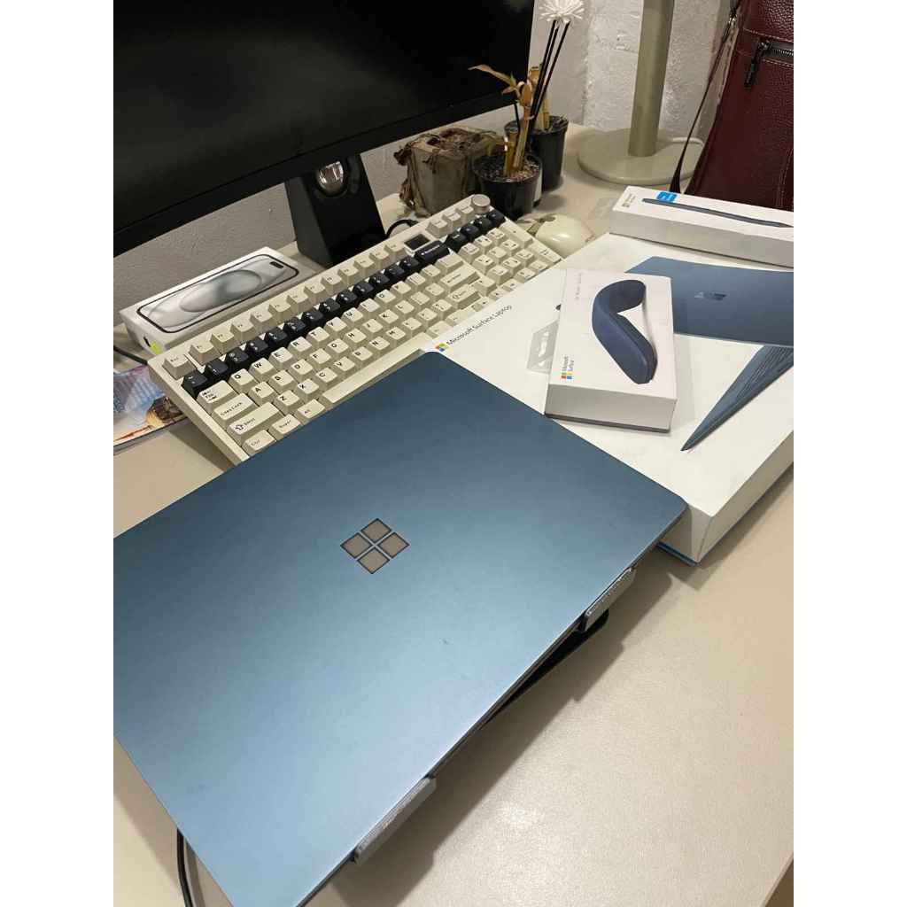 Microsoft Surface Laptop 2  WTS JUAL CEPAT SECOND PEMAKAIAN PRIBADI  Microsoft Surface Laptop 2 Coba